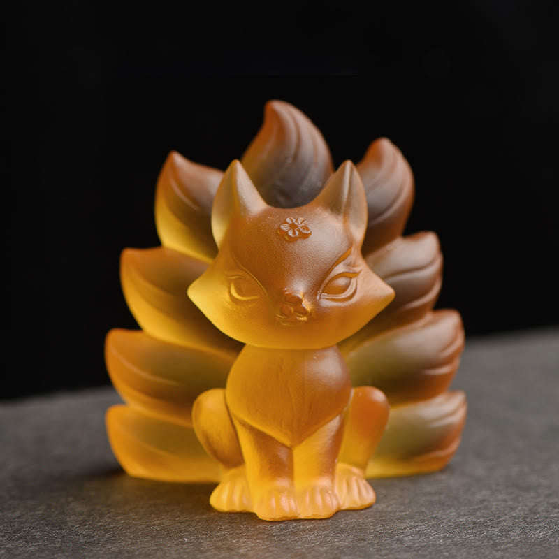 Kleine Liuli-Figur eines neunschwänzigen Fuchses für Erfolg und Stärke