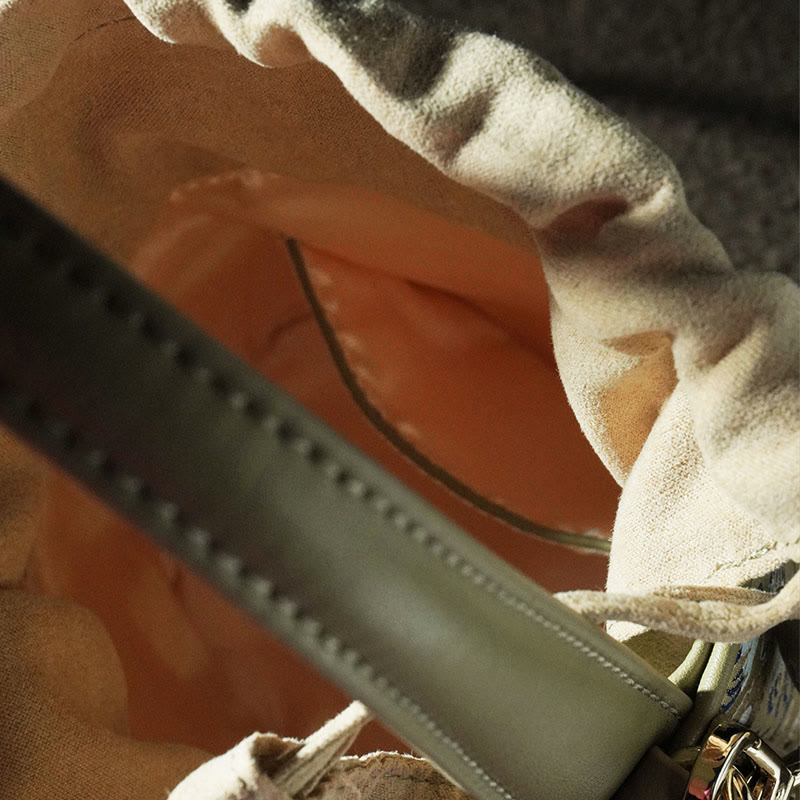 Song Brokat-Umhängetasche mit Kranich-Hirsch für spirituelle Harmonie