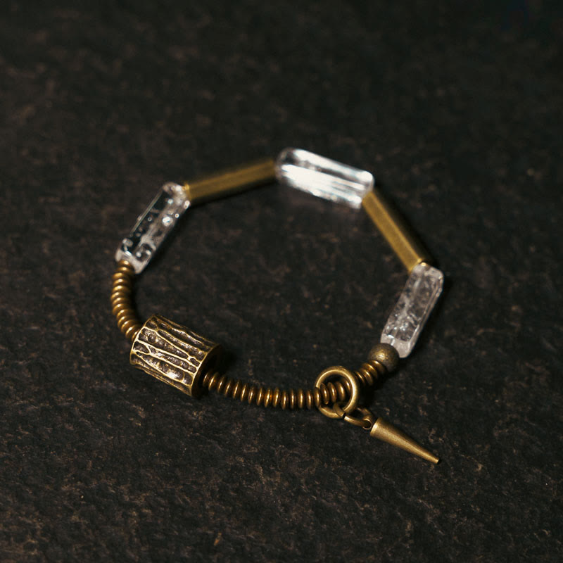 Quadratisches Kupferarmband mit weißem Kristall für Glück und Ausgeglichenheit