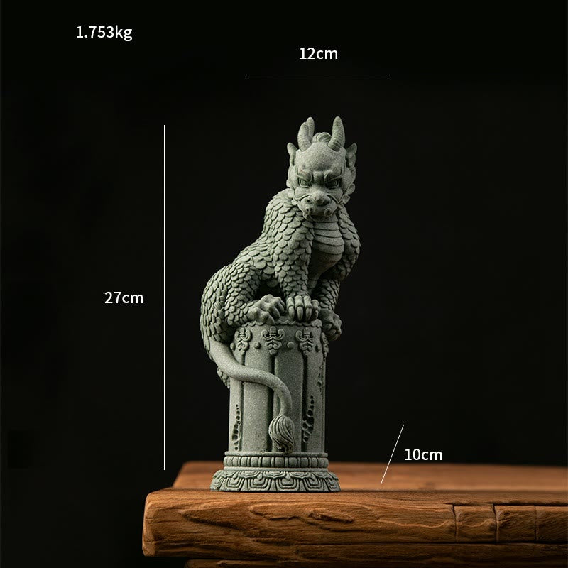 Stehende chinesische Feng-Shui-Drachenstatue für Glück und Erfolg