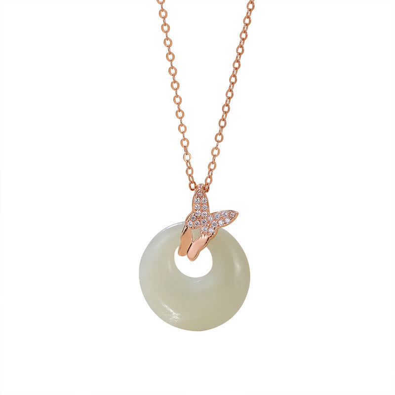 Glückskette aus Sterlingsilber mit Schmetterling aus Hetian-Jade