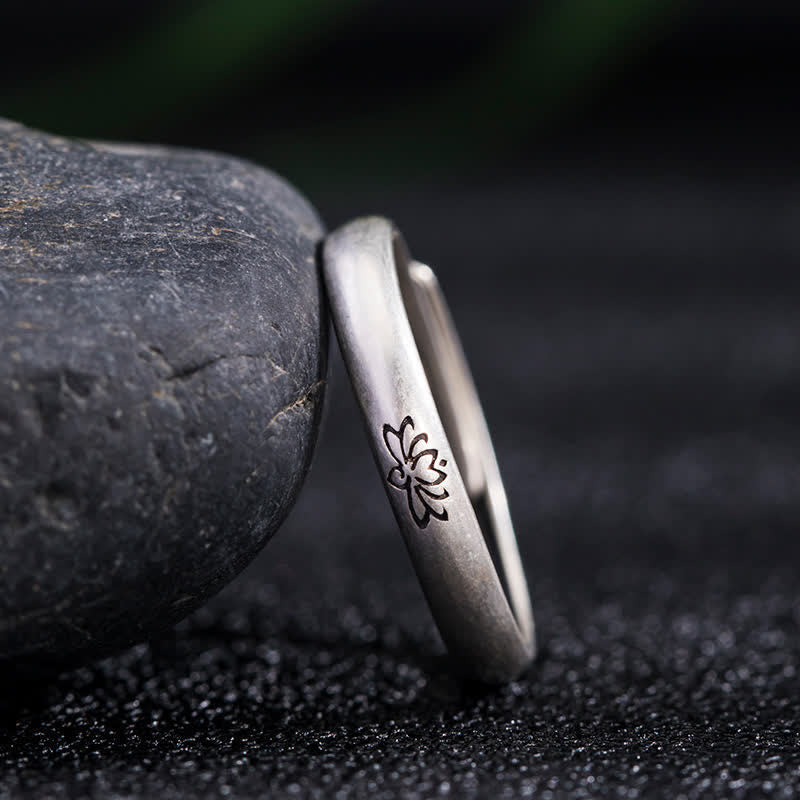 Sterling Silber Lotus Ring für Erleuchtung und Ausgeglichenheit