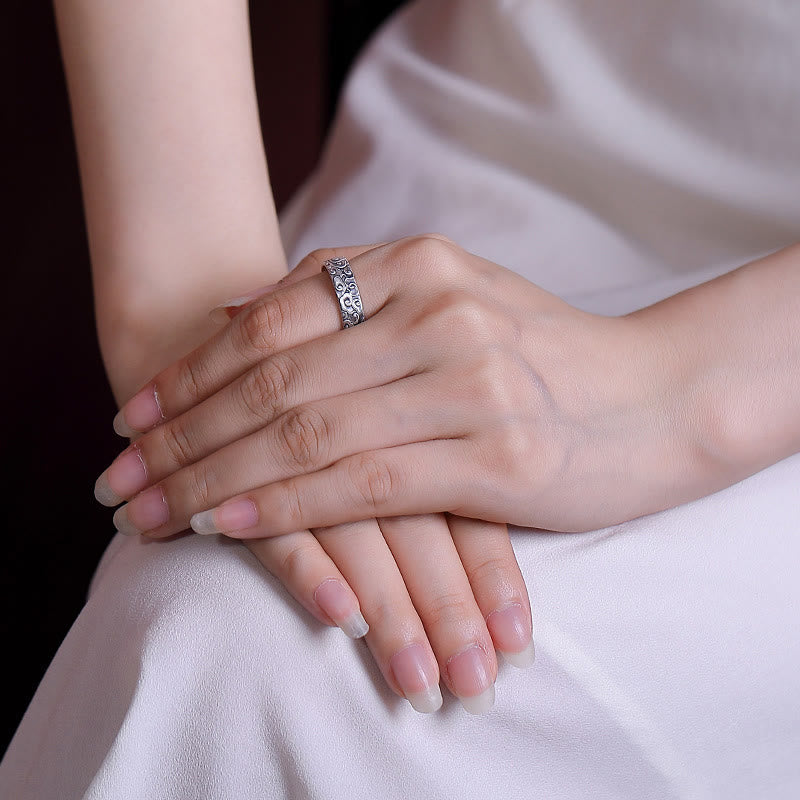 Lotusring aus Sterlingsilber mit erleuchtendem Lotusblüten-Design