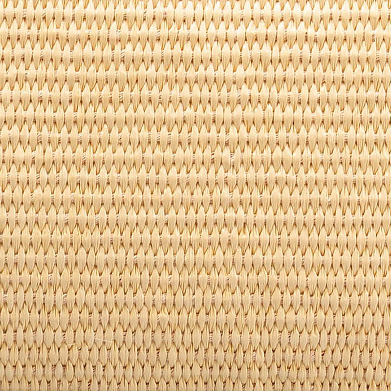 Geometrische Beuteltasche aus Stroh mit Quasten für den Strand