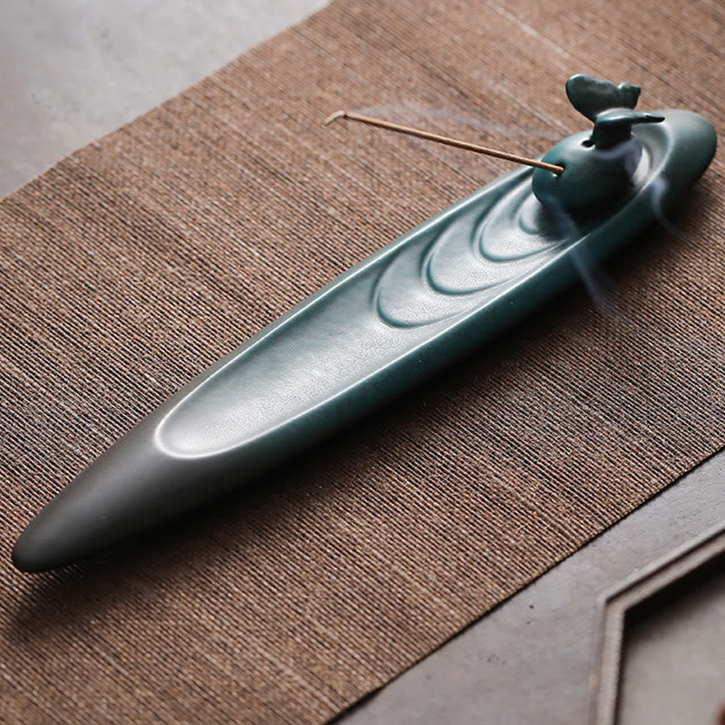 Räuchergefäß aus Keramik mit drei Steinen für Meditationsbedarf