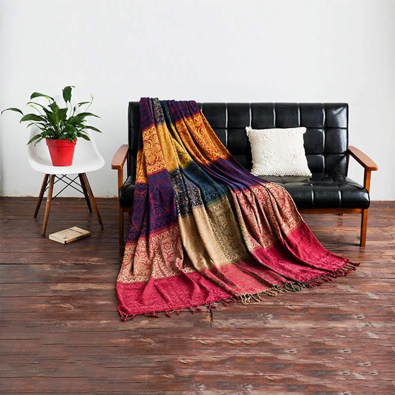Handgefärbte Decke mit tibetischem Blumenmuster, 150 x 190 cm