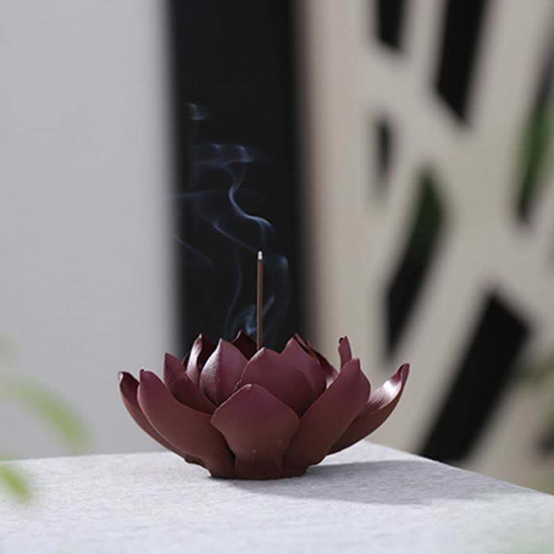 Tibetischer Lotus-Räucherbrenner aus violettem Ton für Frieden und Ruhe