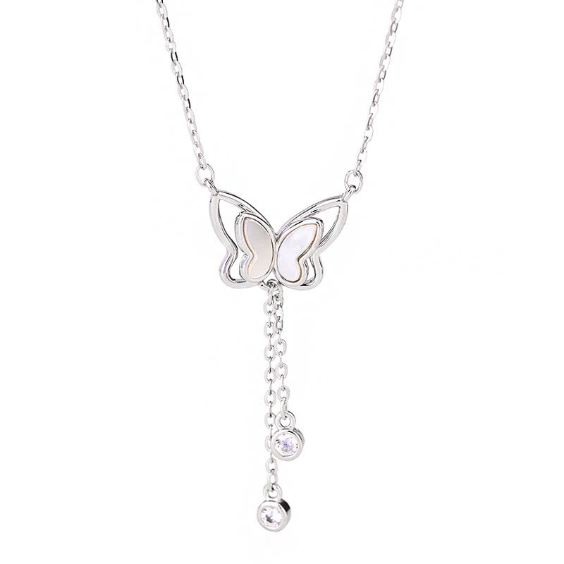 Schmetterlingskette aus Tridacna-Stein | Sterlingsilber-Anhänger „Calm“, 41 cm