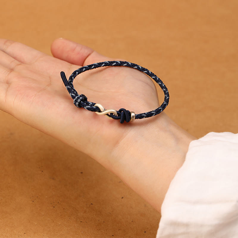 Unisex-Armband aus roter Schnur, 14–18 cm, mit Unendlichkeitsknoten aus Sterlingsilber