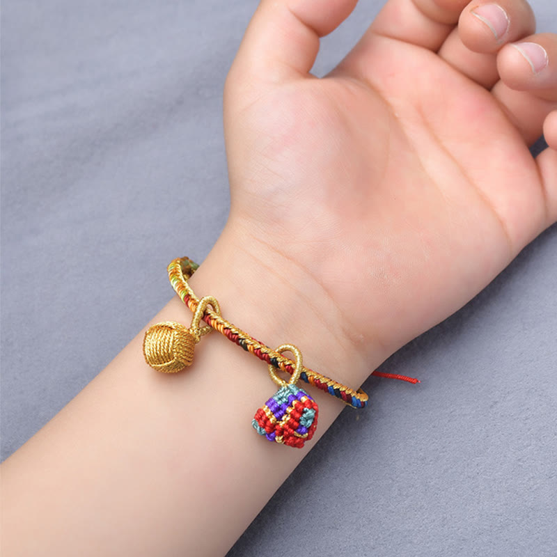 Unisex Buntes rotes Charm-Armband für Glück und Schutz