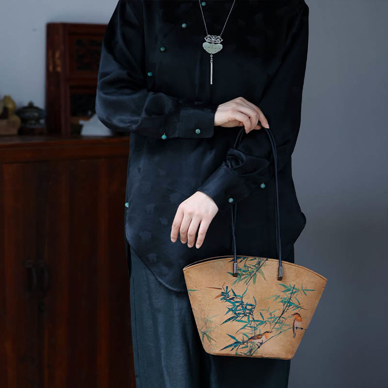 Vintage Bamboo Magpie Schultertasche mit großem Fassungsvermögen und Pfingstrosen-Schmetterling