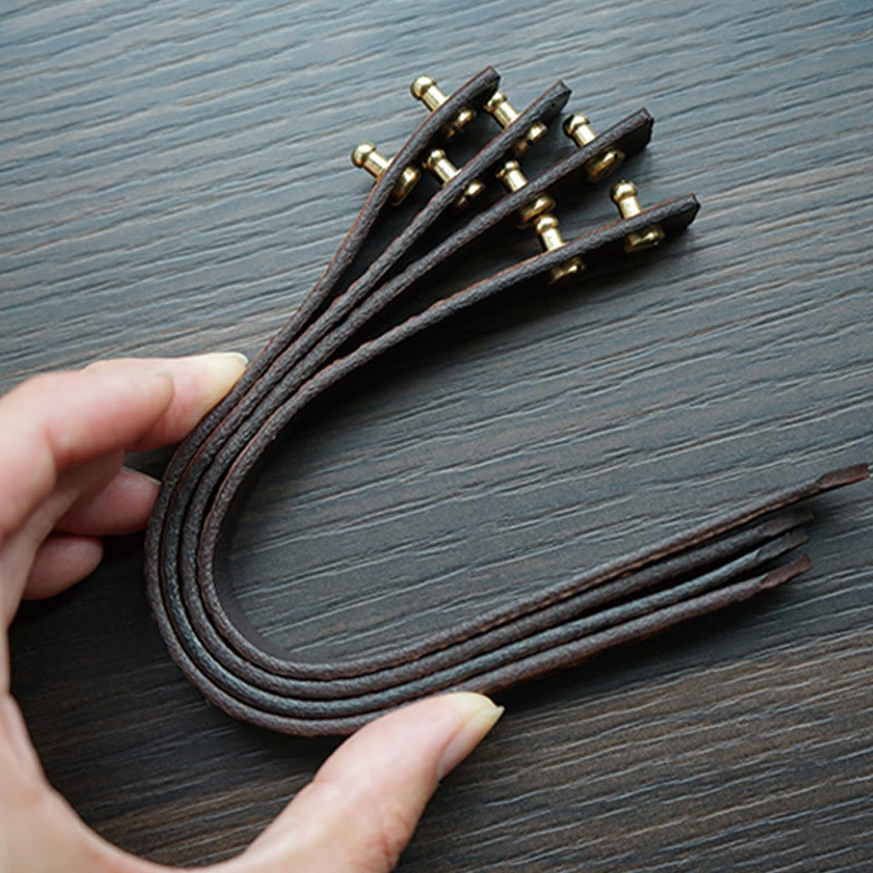 Spirituelles Armband aus bedrucktem Vintage-Leder mit Kupferbalance