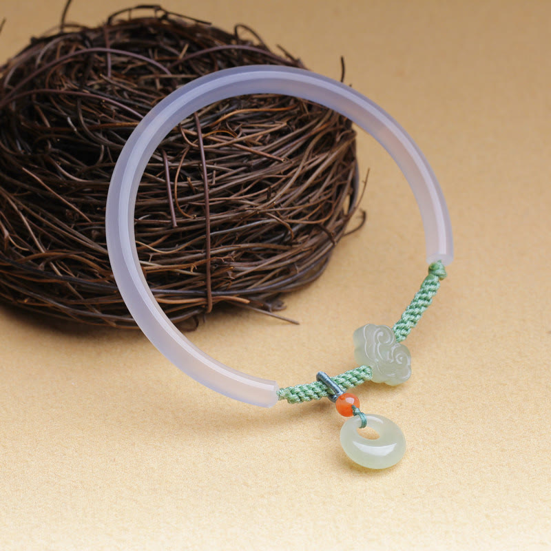 Weißer Achat Hetian Jade Auspicious Wolken Frieden Schnalle Armband Armreif