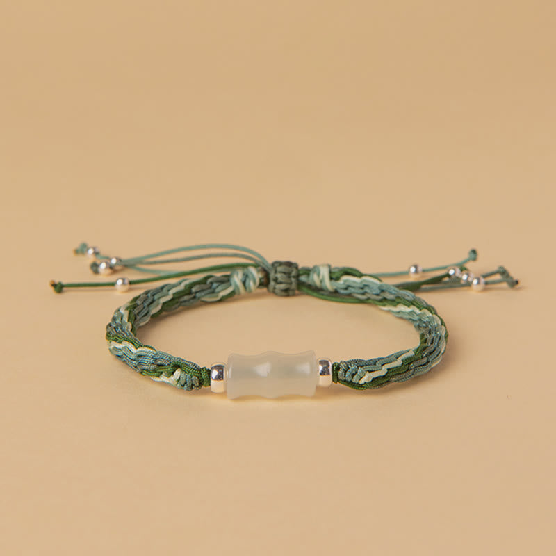 Weißes Jade-Bambus-Armband mit Kraft- und Glückskette