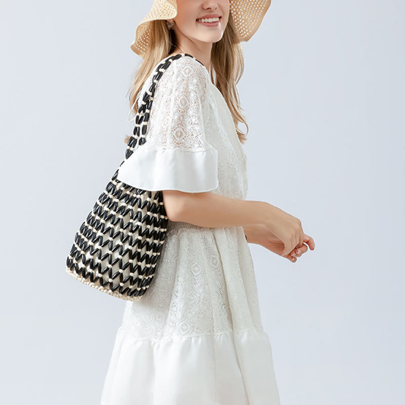 Eimer-Umhängetasche aus Holzperlen für spirituelle Accessoires