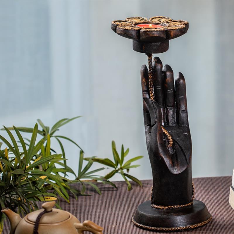Kerzenhalter aus Holz mit Handmuster | Spiritueller Wohnakzent