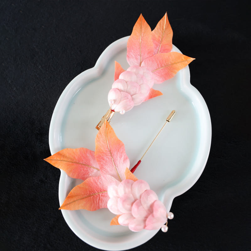 Yangzhou Samtblumen-Brosche mit Koi-Fisch oder Haarspange