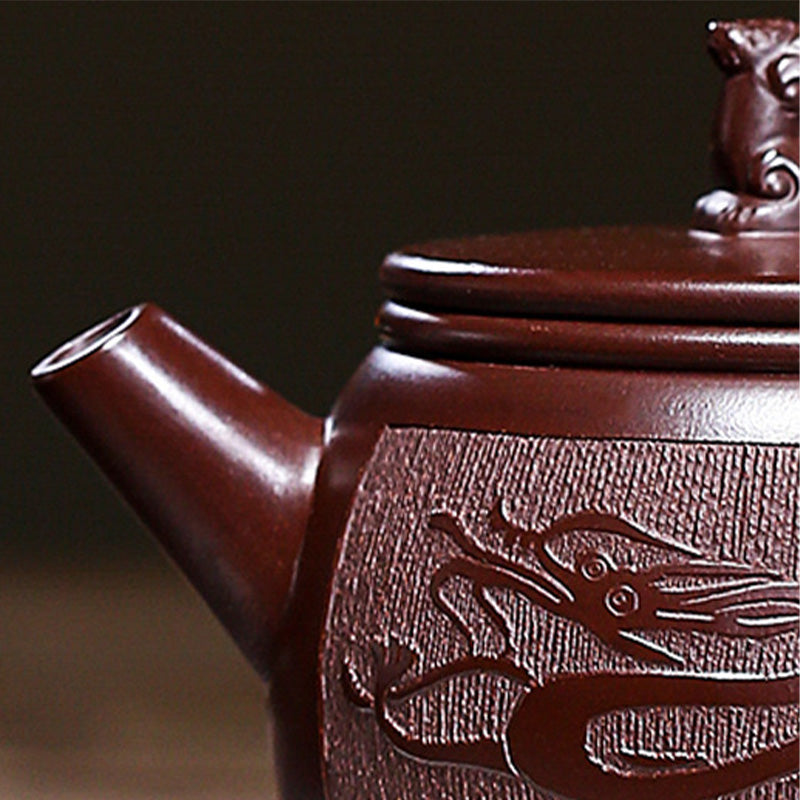 Handgemachte Kung-Fu-Teekanne aus Yixing-Teekanne aus braunem Drachen- und violettem Ton, 240 ml