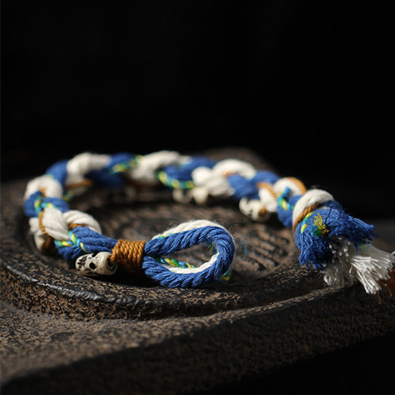 Zakiram Reichtumsgöttin Rotes Schnurarmband Handgefertigt