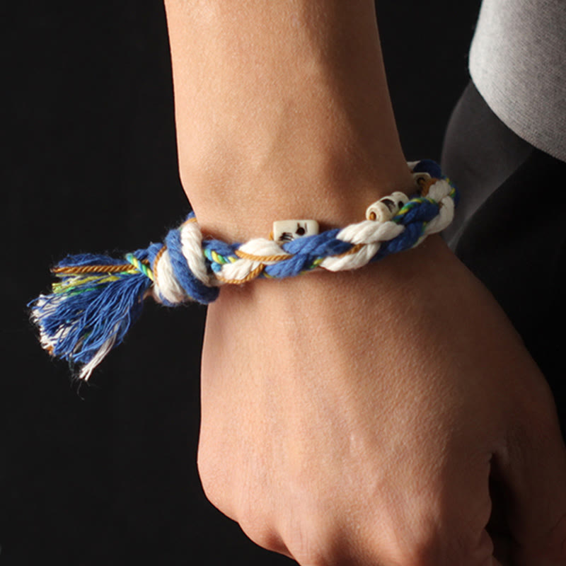 Zakiram Reichtumsgöttin Rotes Schnurarmband Handgefertigt