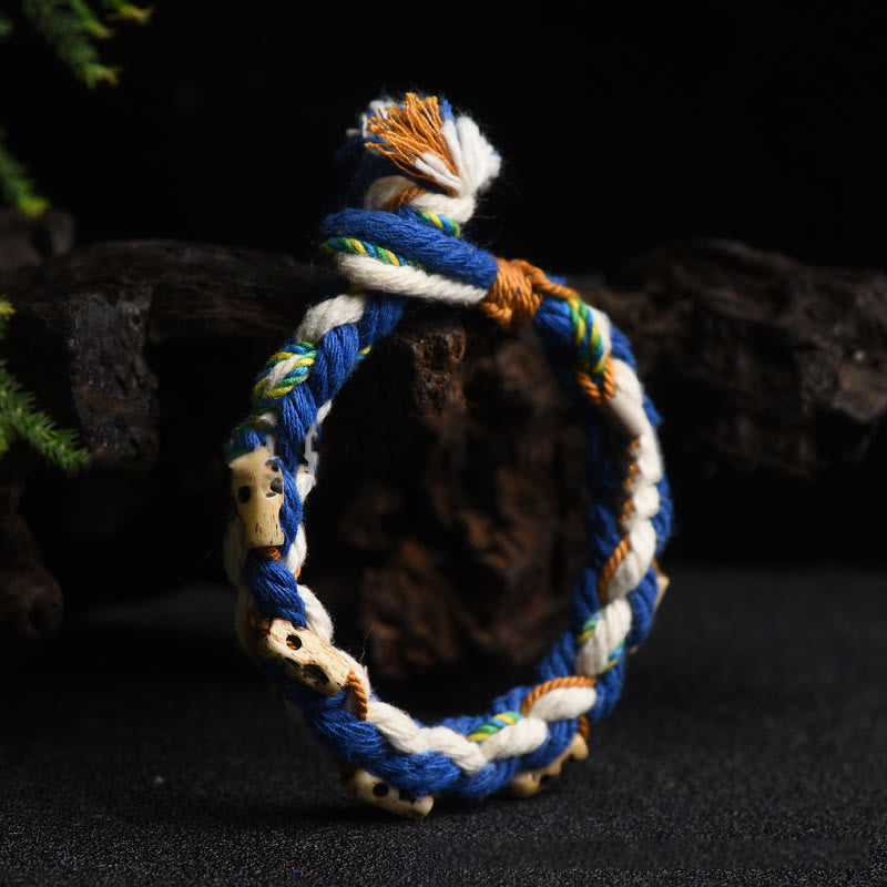 Zakiram Reichtumsgöttin Rotes Schnurarmband Handgefertigt