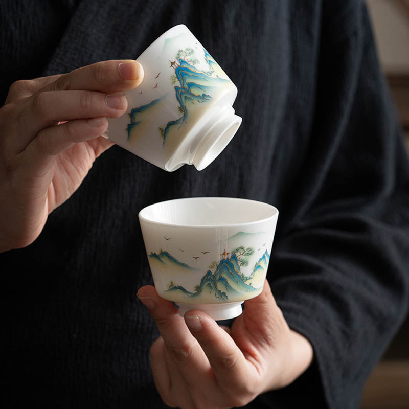 Zen-Teetasse aus Keramik mit Lotusblumen- und Bergdesign, 100 ml