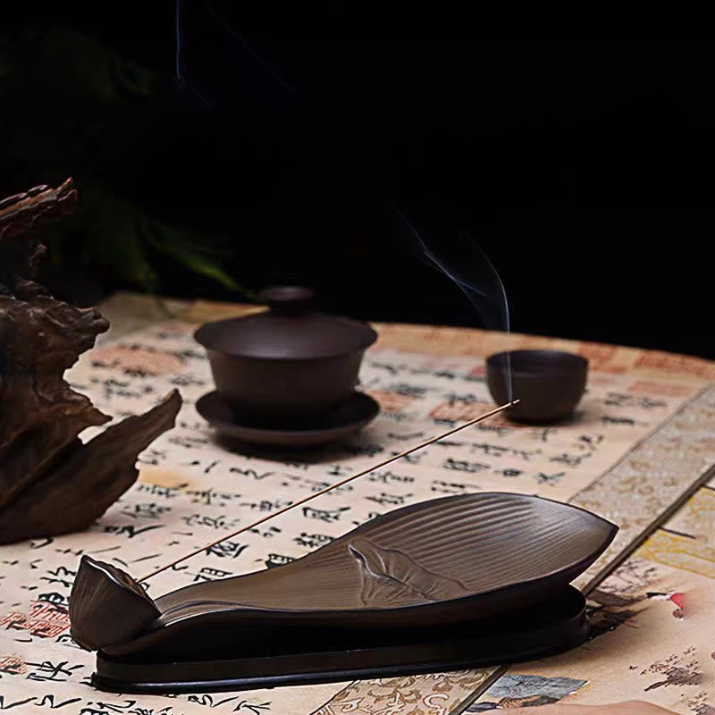 Zen Lotus Pod Räuchergefäß aus brauner Keramik, 24 cm