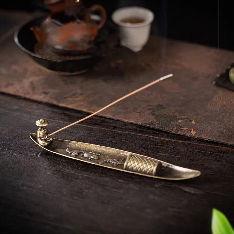 Räuchergefäß aus Zinklegierung mit Fischer-Koi-Fisch, 21,7 cm