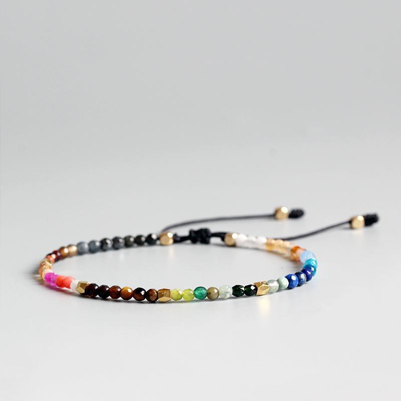 Sternzeichen-Kristallarmband mit Akzenten aus Thai-Silber